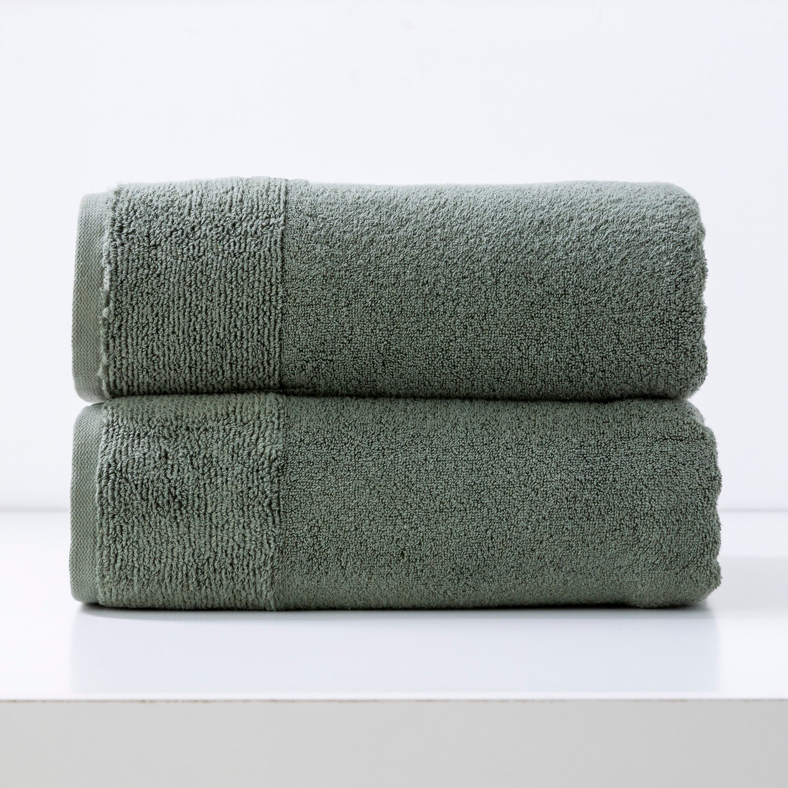 Agave Aireys 650 GSM Zero Twist 2 Pack Bath Towels by Renee Taylor, luxury bathroom towels supremely soft and quick drying.