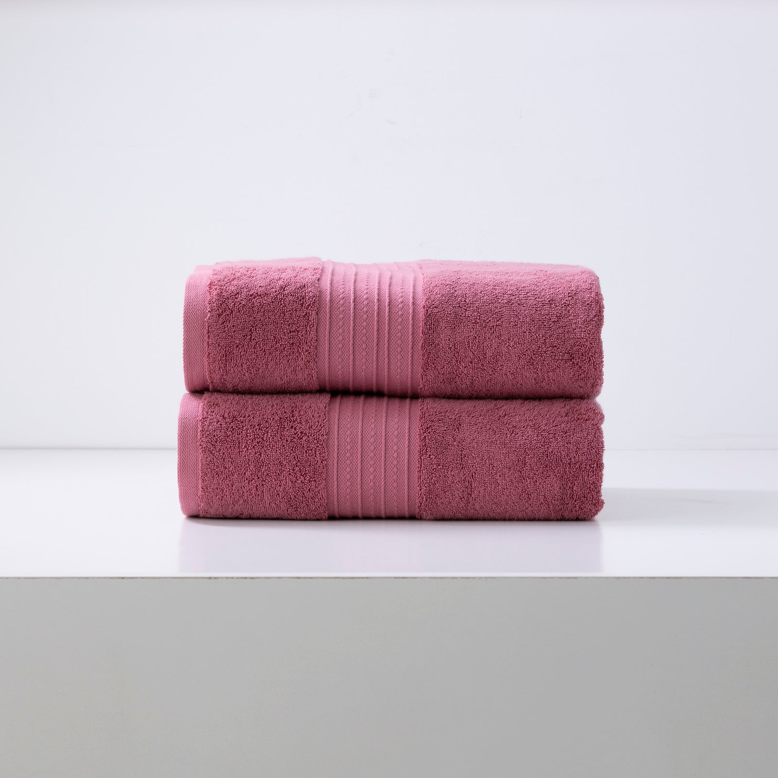 Pink Brentwood 650 GSM Low Twist 2 Pack Bath Sheet by Renee Taylor, luxury bathroom towels made with soft combed cotton yarn.