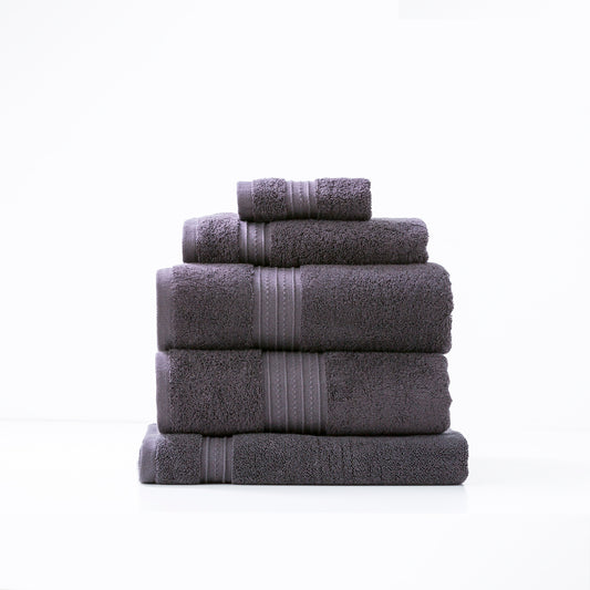 Carbon grey 5 piece bath towel set by Renee Taylor, 650 GSM low twist cotton, luxury bathroom towels.