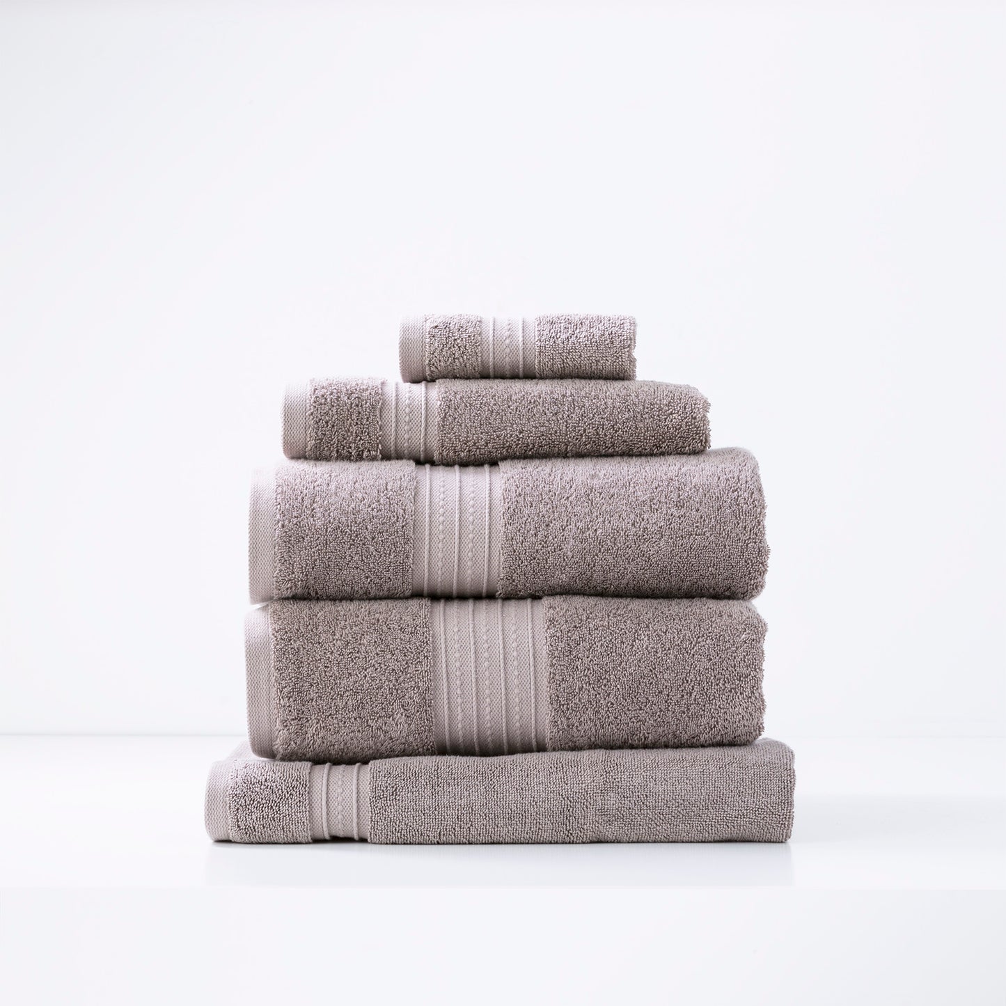 Brentwood 650 GSM Low Twist 5 Piece Whisper Gray Bath Towel Set by Renee Taylor - Luxury Bathroom Towels