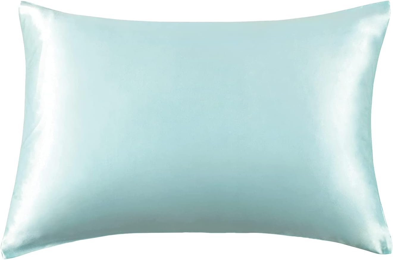 Luxury sage green pillowcase made from 100% pure Mulberry silk, offering a smooth sleep surface and reducing hair frizz.