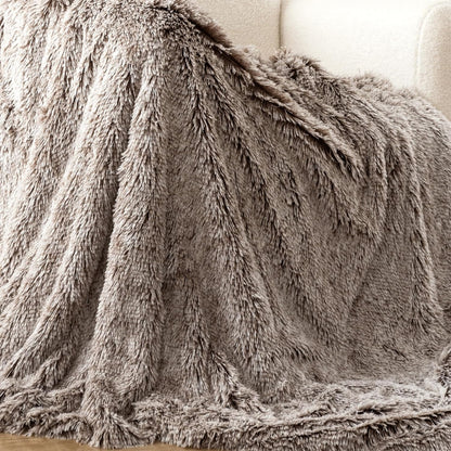 Premium Chestnut Faux Fur Throw Blanket with Shaggy Texture, Ultra-Soft Reversible Design for Cozy Comfort, Perfect Home Throws and Blankets.